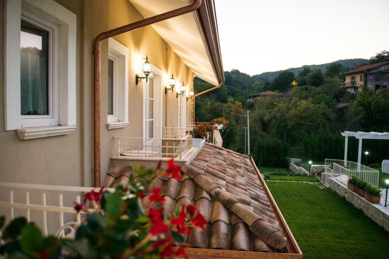 Marale Bed and Breakfast Serino  Exteriör bild